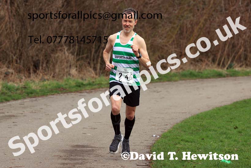 Senior Women, Veteran Women (Over-35) and Veteran Men 2024 NECAA Road Relays Champs., Hetton Lyons Country Park, Hetton le Hole, County Durham. Photo: David T. Hewitson/Sports for All Pics